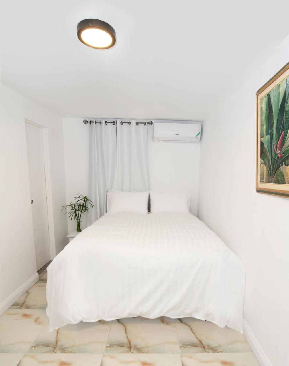 Pulse Rooms At Trafalgar คิงส์ตัน ภายนอก รูปภาพ