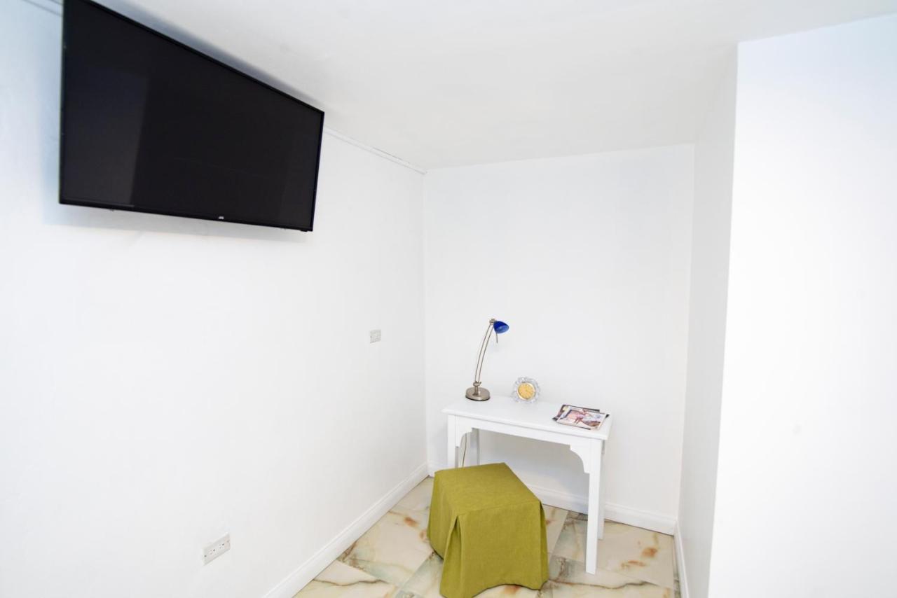 Pulse Rooms At Trafalgar คิงส์ตัน ภายนอก รูปภาพ